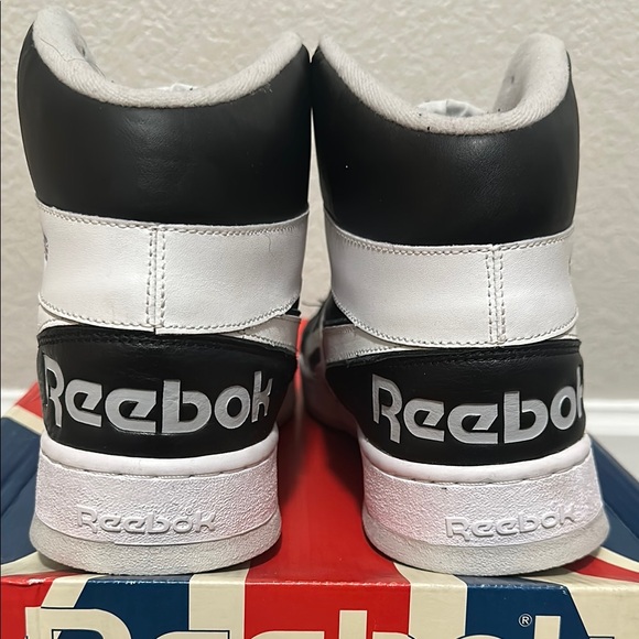 Reebok BB 5600 Archive - Black and White High-Top Sneakers - Picture 5 of 17